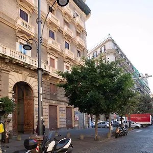 Appartement New In!amalie At Santa Lucia, Naples