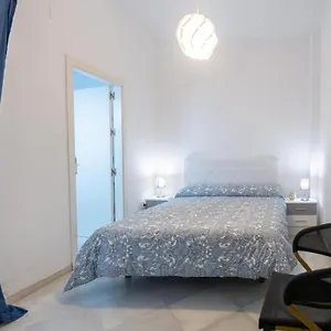 https://casa-santa-clara-street.es-andalucia.com