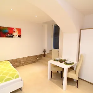 https://check-barichgasse.vienna-besthotels.com
